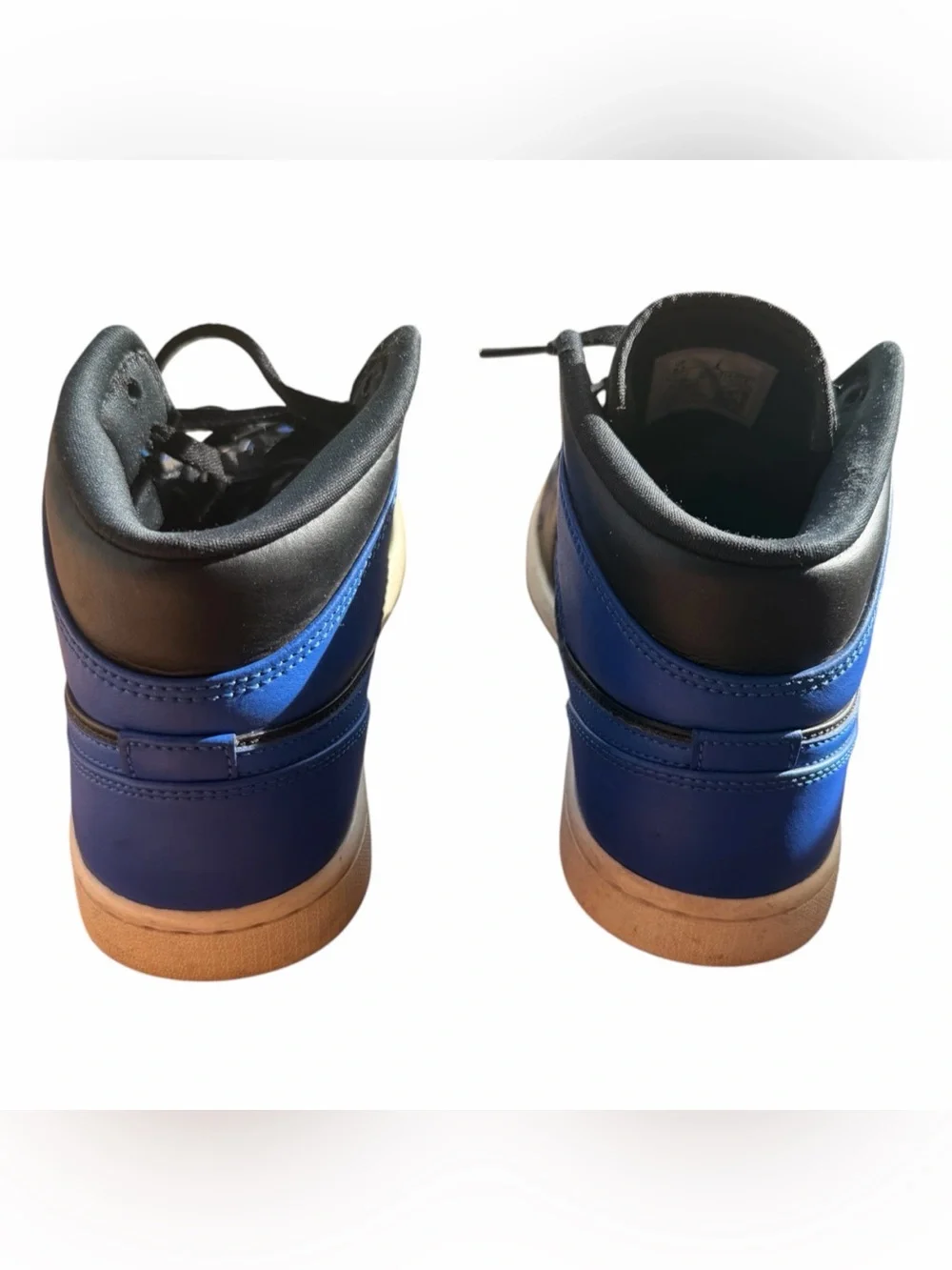 Jordan Air Jordan 1 Mid Black/Hyper Royal-White Mid Top Leather 554724-077